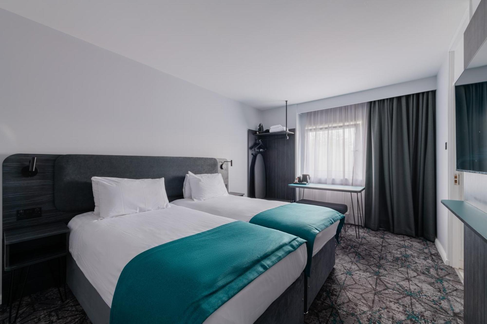 Normandy Hotel Renfrew Eksteriør billede